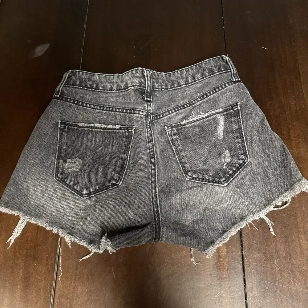 Arizona Jean Co Womens Size 5 Hi-Rise Distressed Black Denim Cutoff Shorts Sz 3
